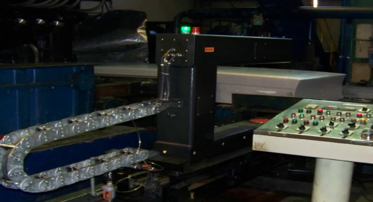 thickness gage equipment